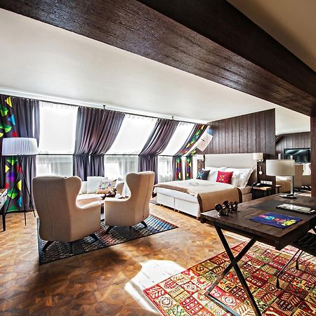 Hotel Bristol Tradition And Luxury Rzeszów Kültér fotó The Penthouse Suite